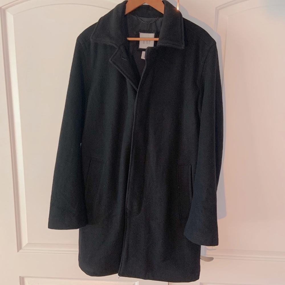 Gap Men’s Wool Mid Length Peacoat